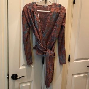Shimmery top with belt